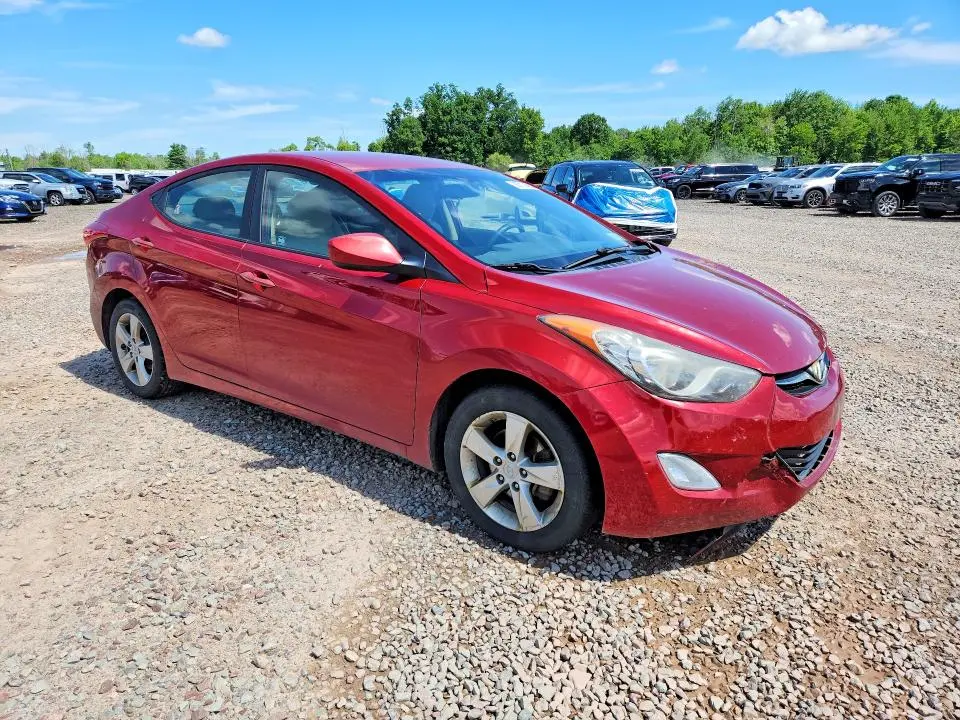 2013 HYUNDAI ELANTRA GLS  