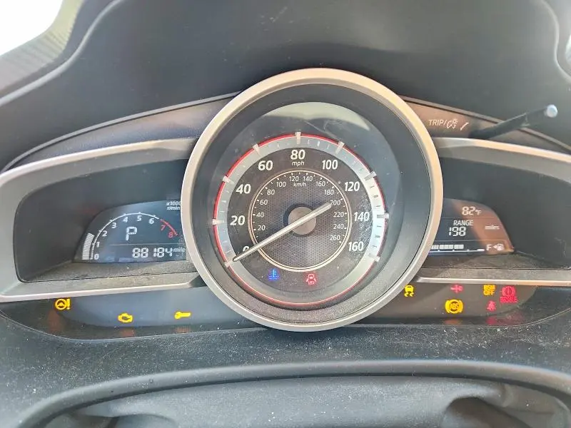 2015 MAZDA 3 TOURING  