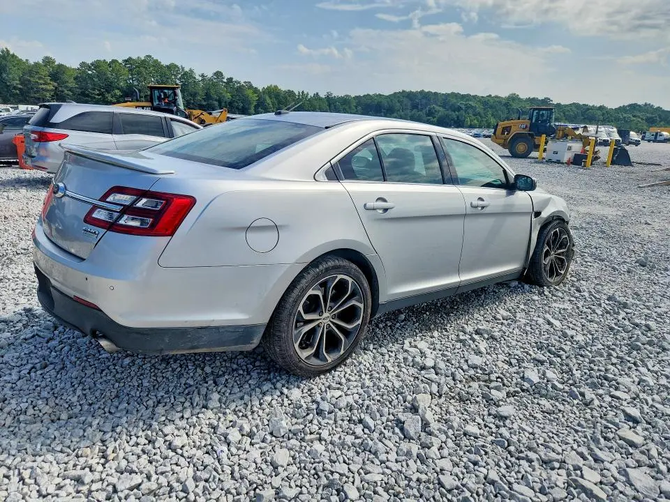 2016 FORD TAURUS SHO  