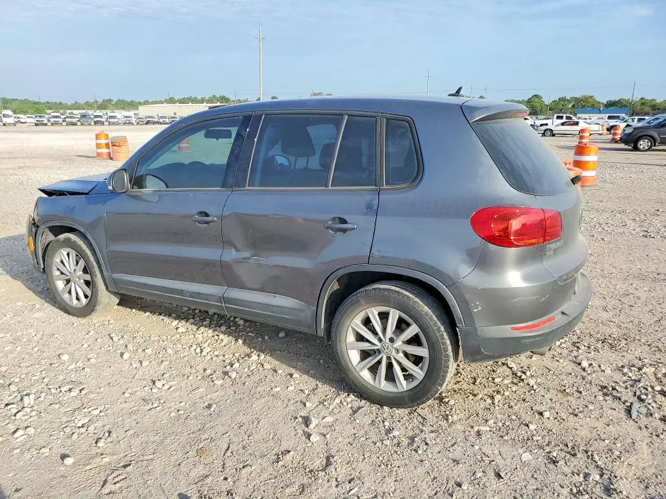 2017 VOLKSWAGEN TIGUAN S  