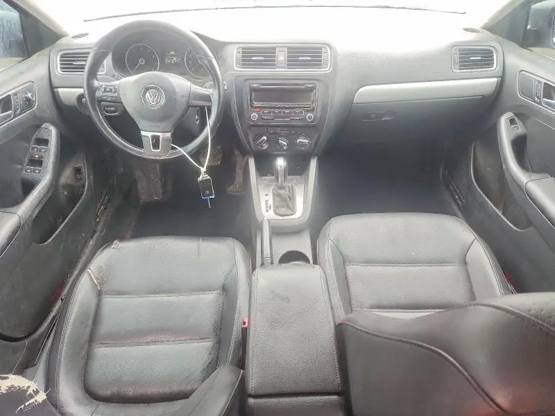 2014 VOLKSWAGEN JETTA SE  
