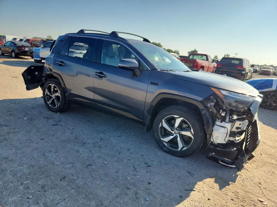 2023 TOYOTA RAV4 PRIME SE  