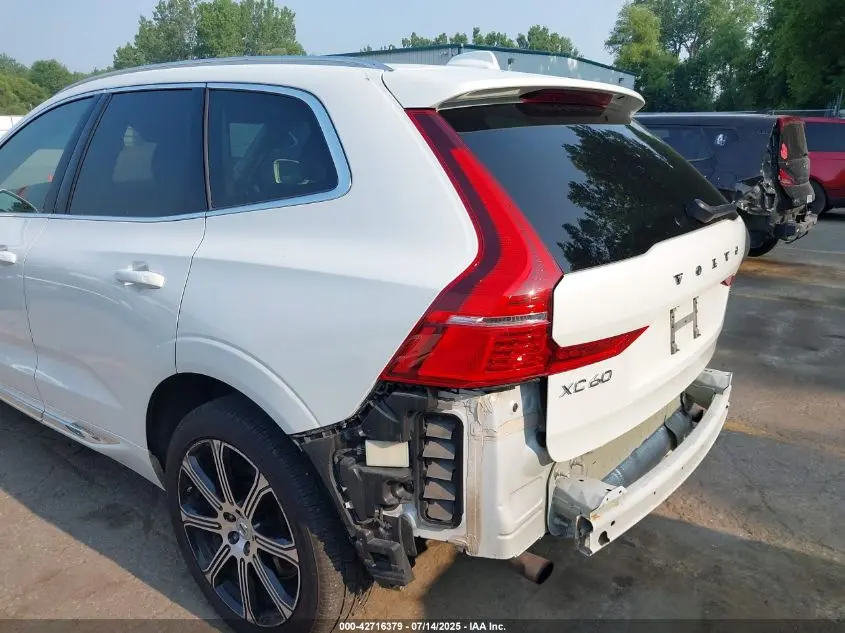 2018 VOLVO XC60 HYBRID T8 INSCRIPTION