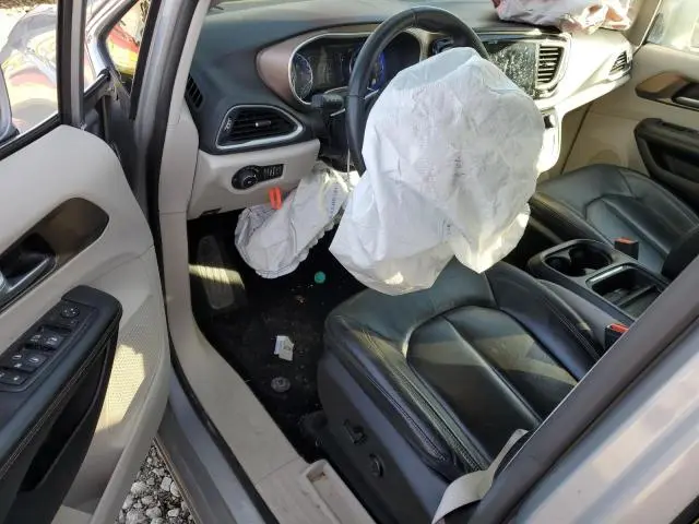 2017 CHRYSLER PACIFICA TOURING L  