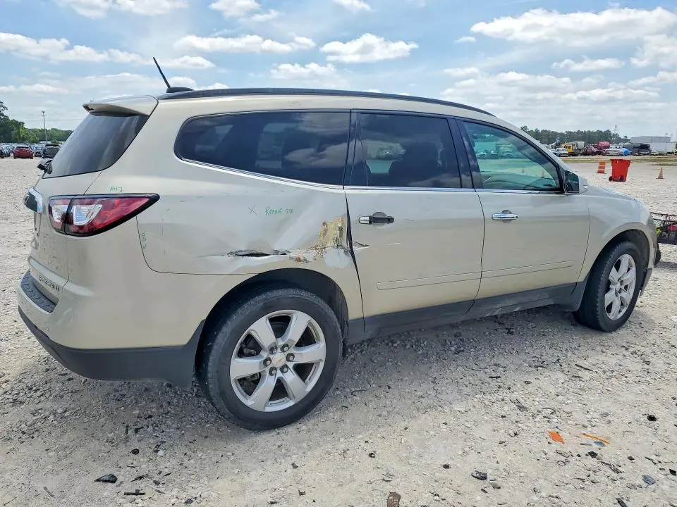 2016 CHEVROLET TRAVERSE LT  