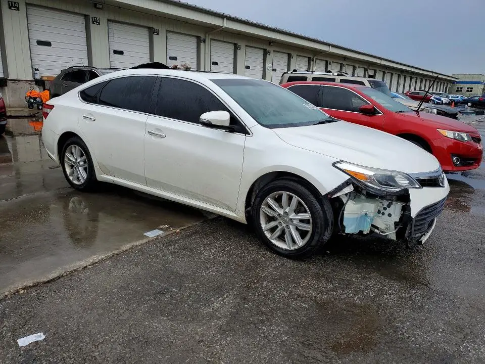 2013 TOYOTA AVALON   