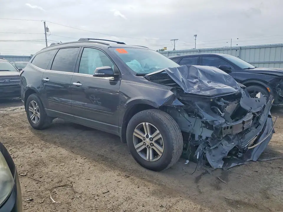 2016 CHEVROLET TRAVERSE LT  