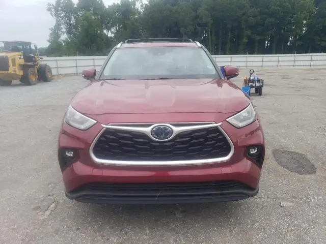 2020 TOYOTA HIGHLANDER HYBRID XLE  