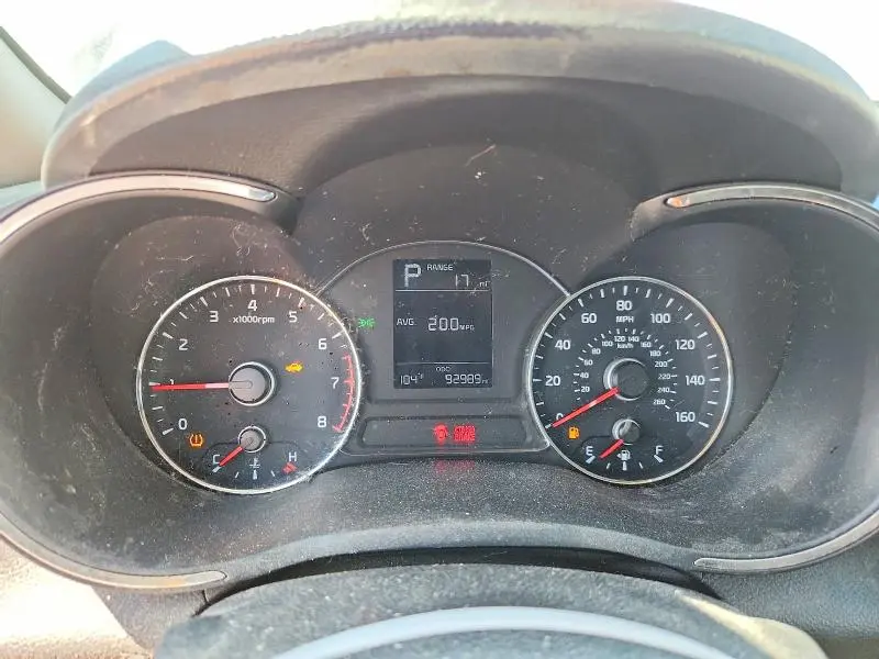 2017 KIA FORTE LX  