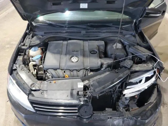 2011 VOLKSWAGEN JETTA SEL  