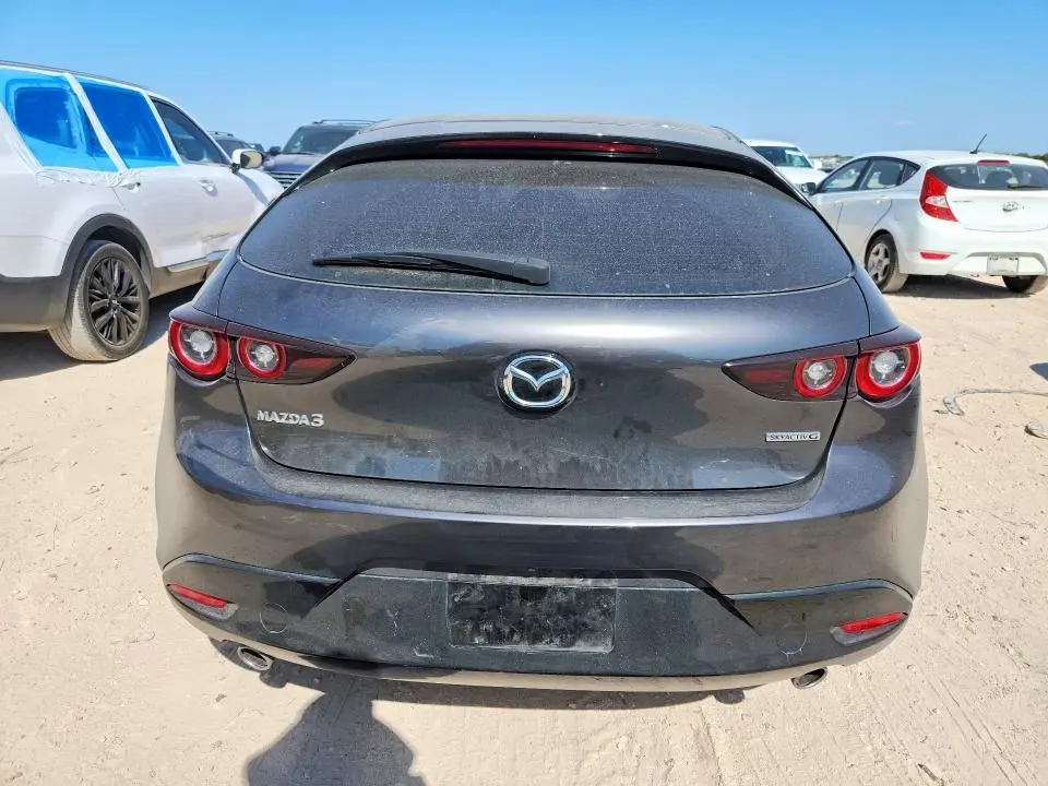 2024 MAZDA 3 PREFERRED  