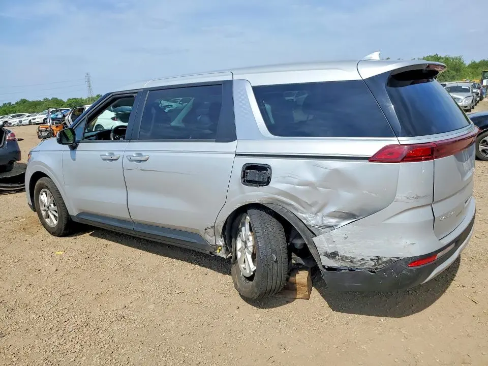 2023 KIA CARNIVAL LX  