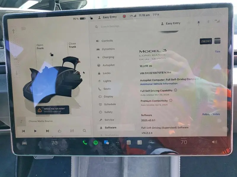 2025 TESLA MODEL 3   