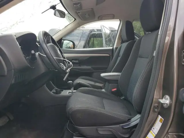 2016 MITSUBISHI OUTLANDER SE  