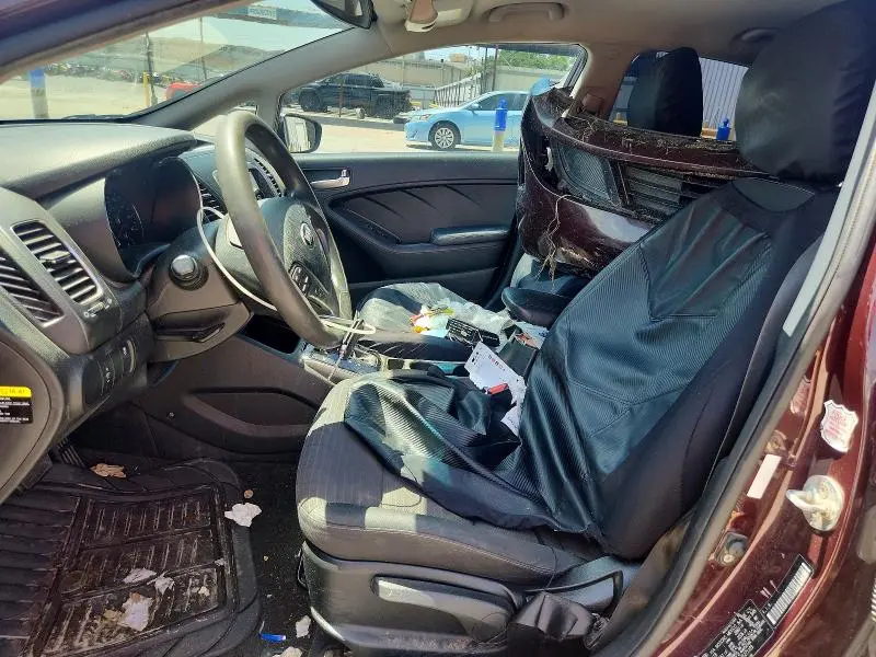 2018 KIA FORTE LX  