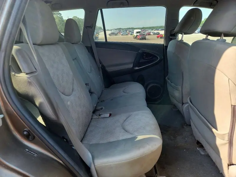 2012 TOYOTA RAV4 BASE  