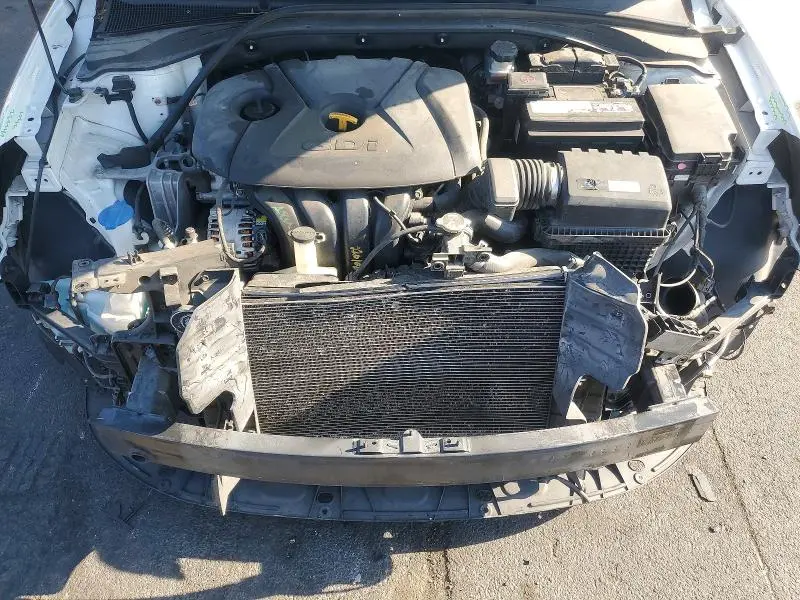 2018 HYUNDAI ELANTRA GT BASE  