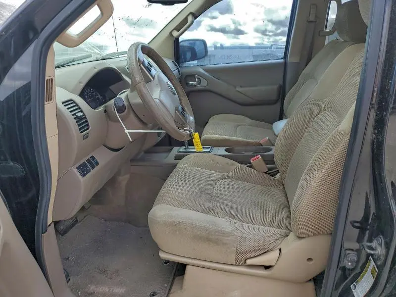 2012 NISSAN FRONTIER SV  