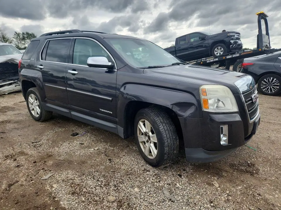 2013 GMC TERRAIN SLE  