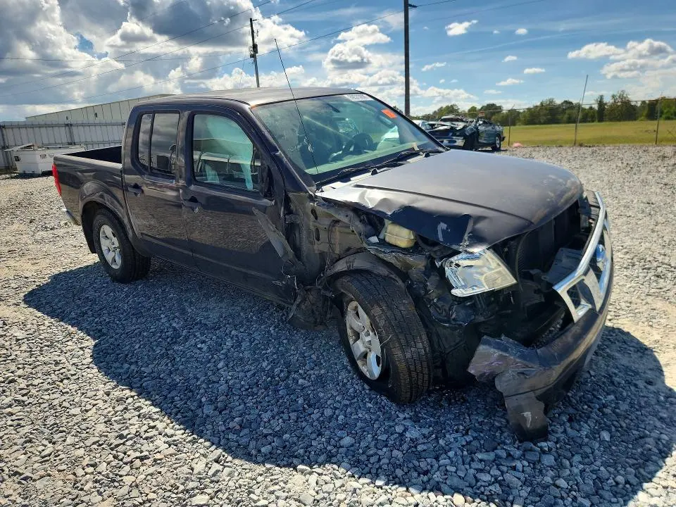 2012 NISSAN FRONTIER S  