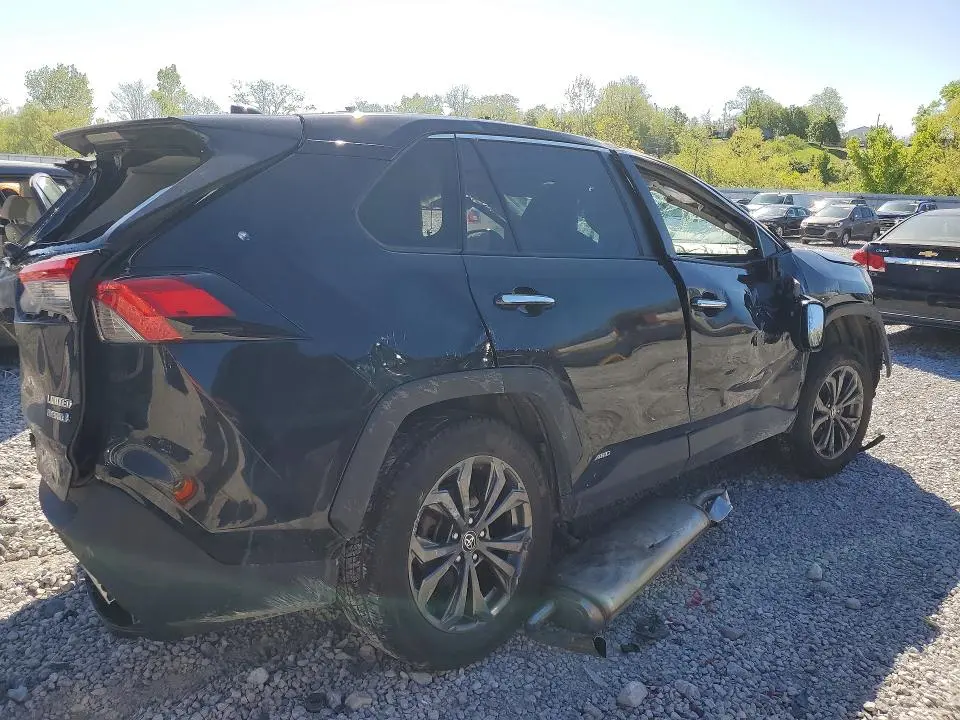 2022 TOYOTA RAV4 LIMITED  