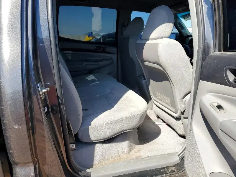 2011 TOYOTA TACOMA V6  