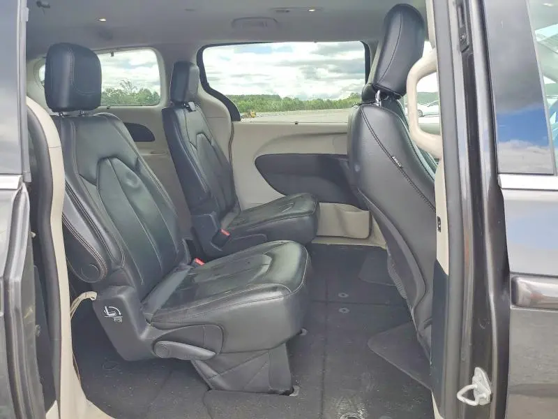2017 CHRYSLER PACIFICA TOURING L  