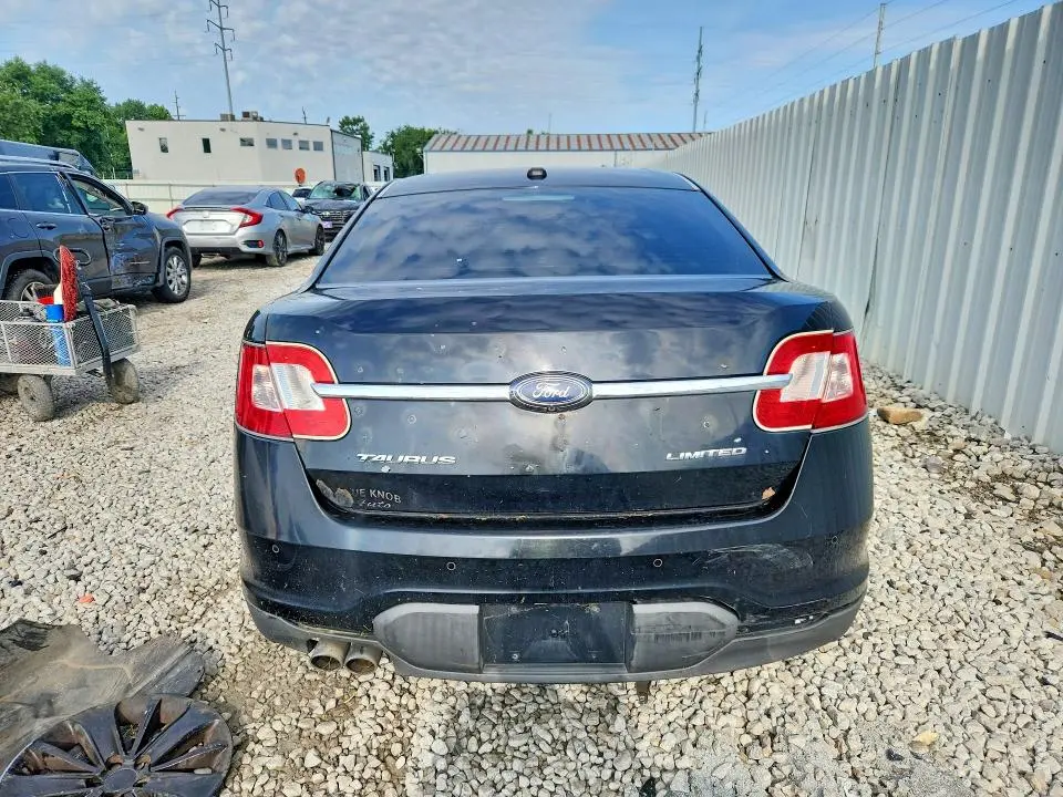 2012 FORD TAURUS LIMITED  