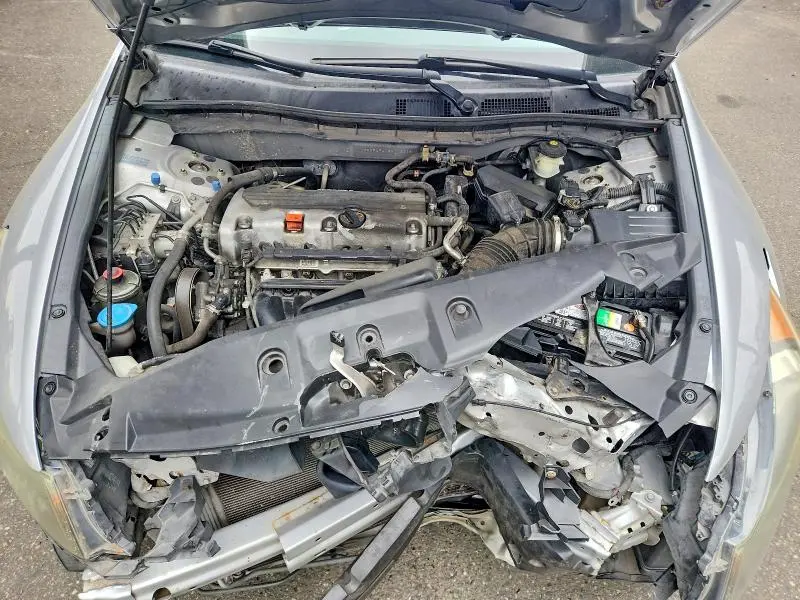 2011 HONDA ACCORD LXP  