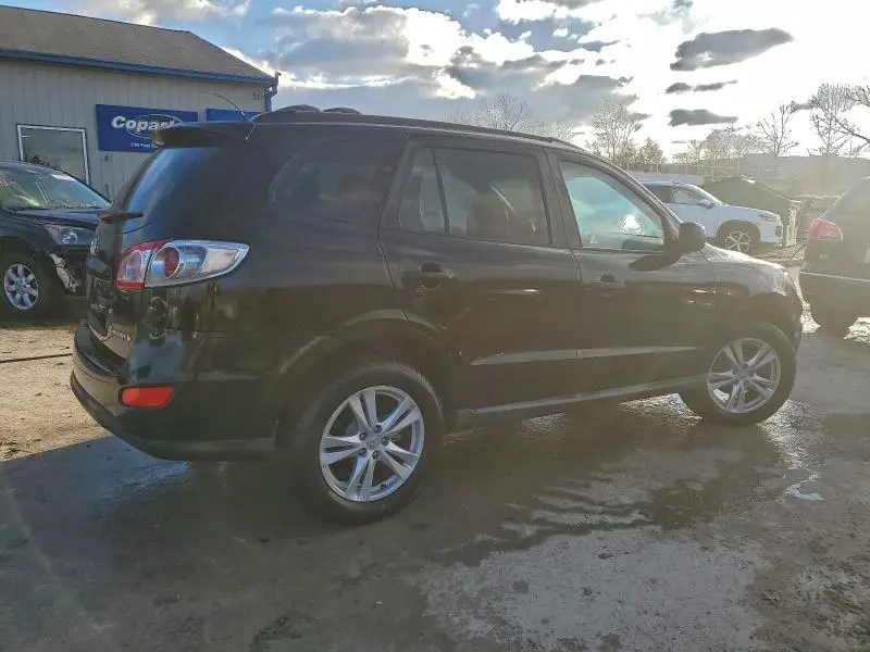 2010 HYUNDAI SANTA FE SE  