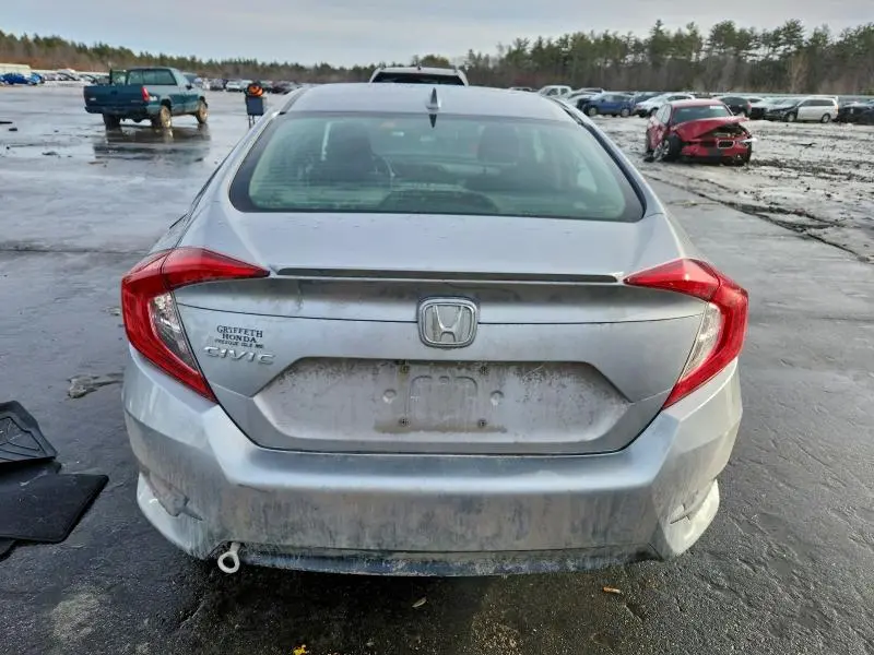 2018 HONDA CIVIC EX  