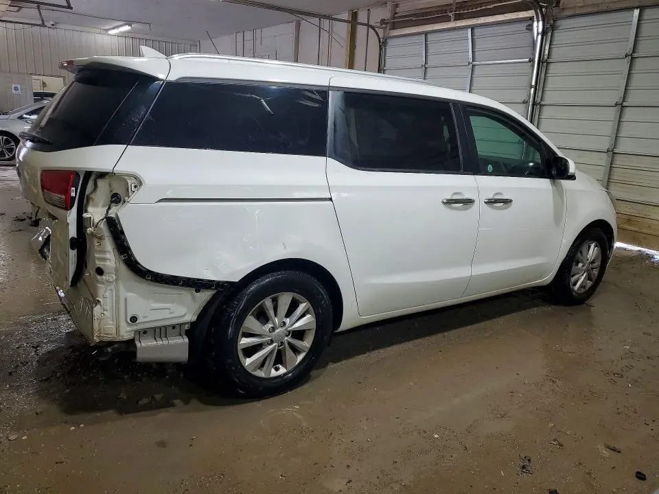 2017 KIA SEDONA LX  