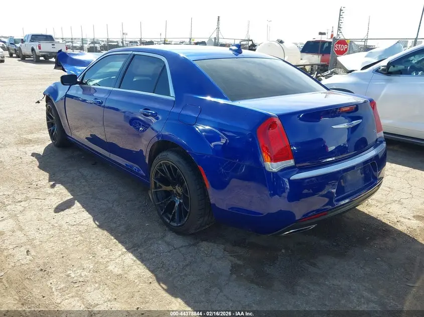 2019 CHRYSLER 300 TOURING