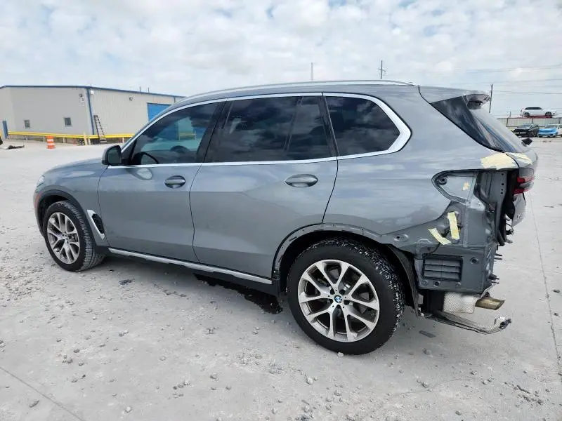 2024 BMW X5 XDRIVE40I  