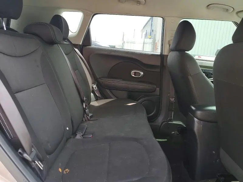2016 KIA SOUL   