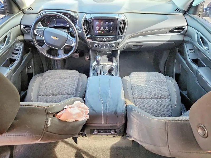 2020 CHEVROLET TRAVERSE LT  