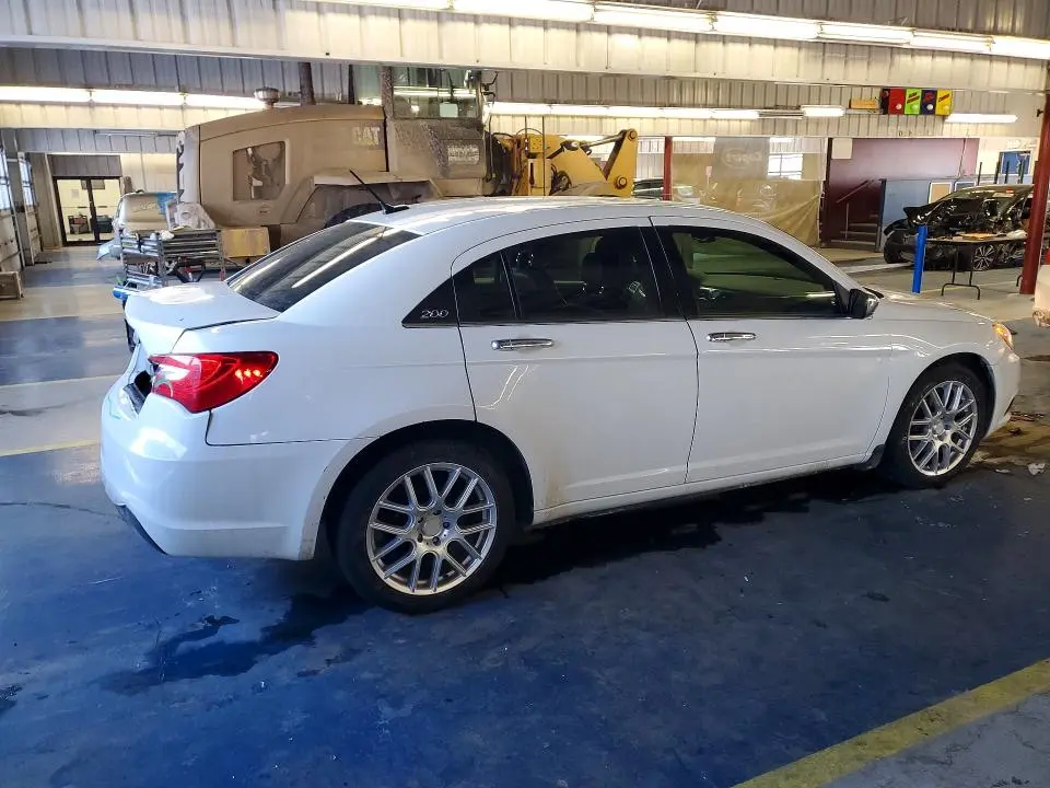 2013 CHRYSLER 200 LIMITED  