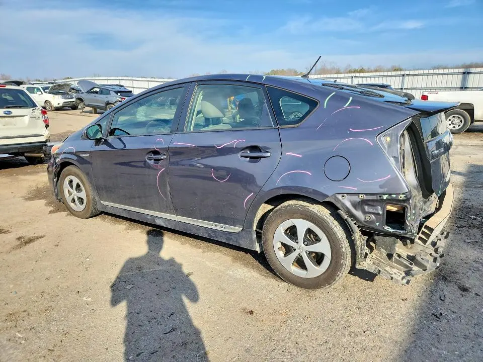 2012 TOYOTA PRIUS TWO  