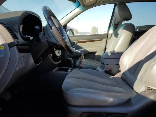 2011 HYUNDAI SANTA FE GLS  