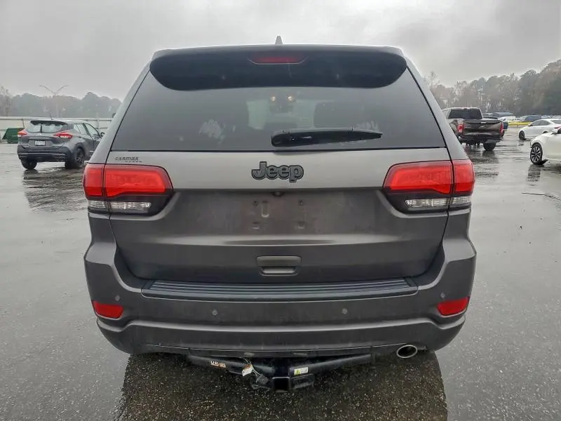 2020 JEEP GRAND CHEROKEE LAREDO  