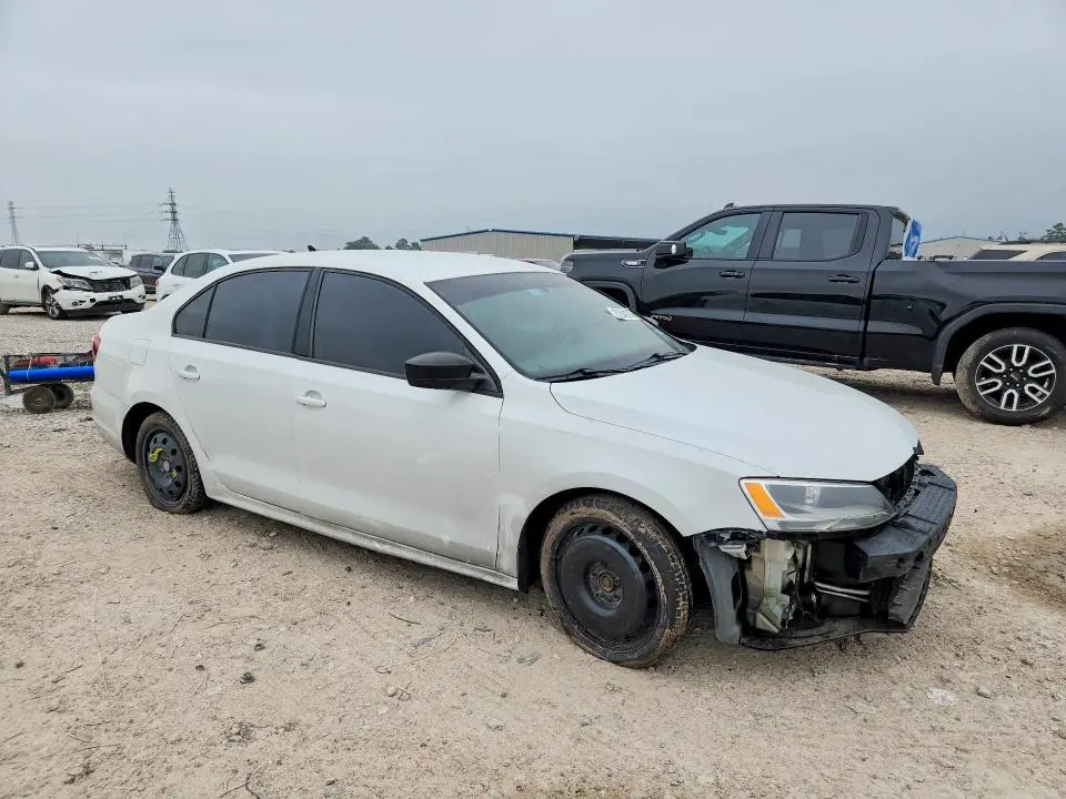 2015 VOLKSWAGEN JETTA SE  