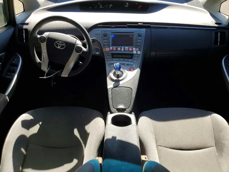 2014 TOYOTA PRIUS THREE  