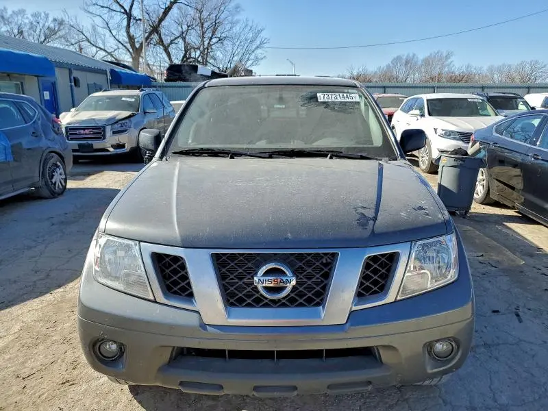 2021 NISSAN FRONTIER S  