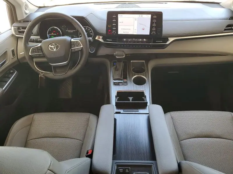 2024 TOYOTA SIENNA LIMITED 7-PASSENGER  