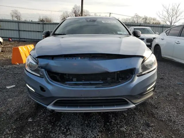 2017 VOLVO V60 CROSS COUNTRY PLATINUM  