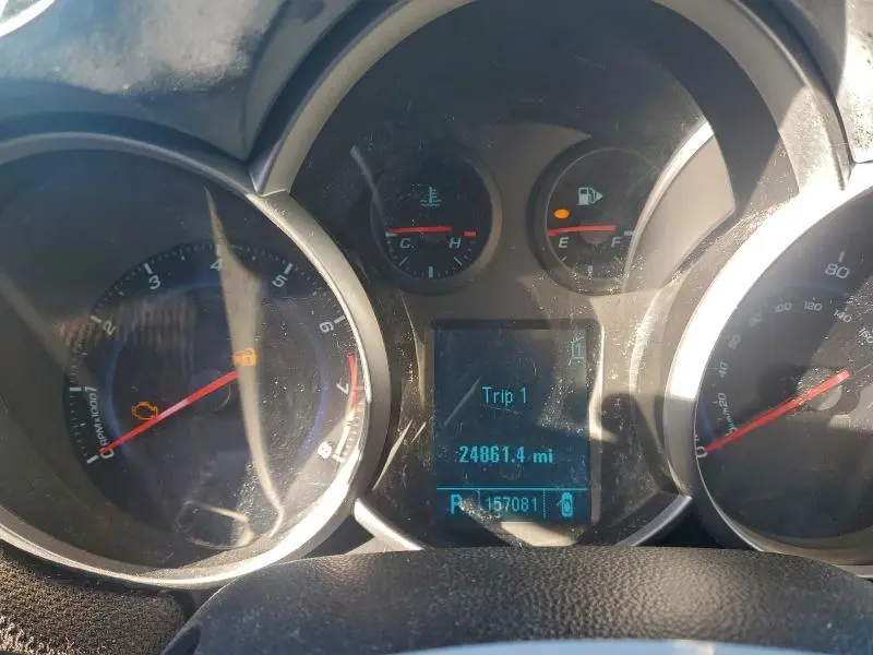 2011 CHEVROLET CRUZE LT  