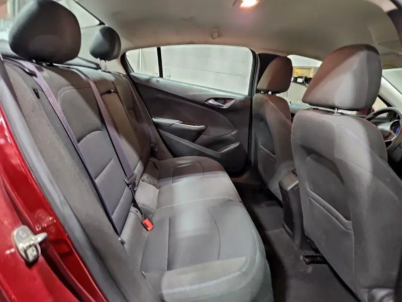 2016 CHEVROLET CRUZE LT  