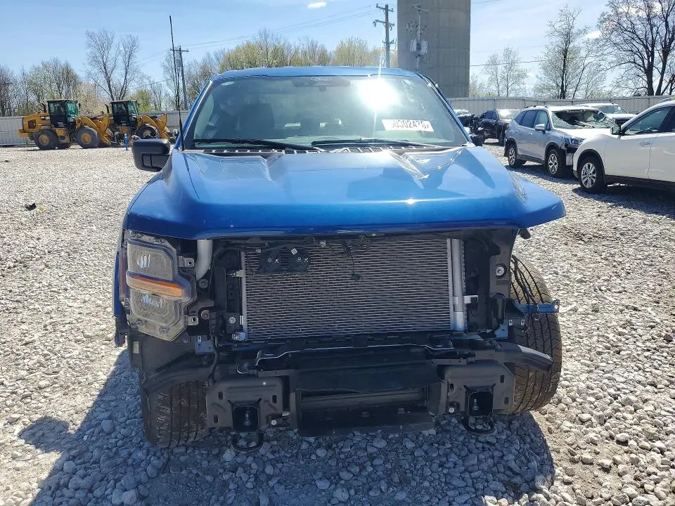 2025 FORD F150 STX  