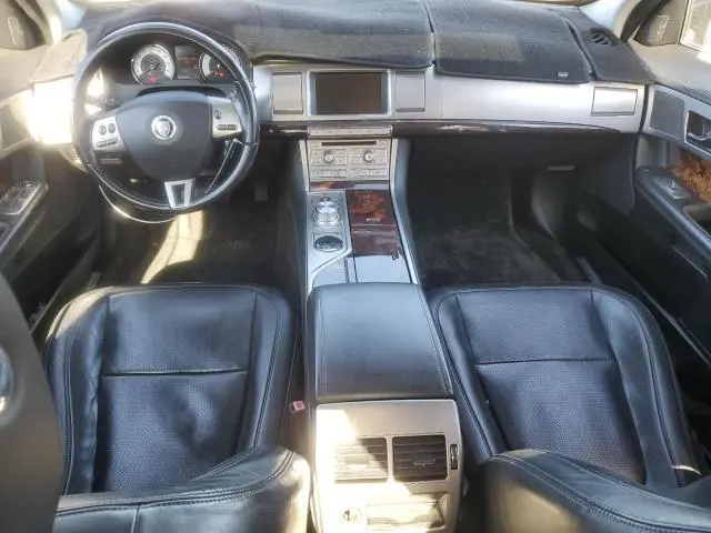 2010 JAGUAR XF PREMIUM  