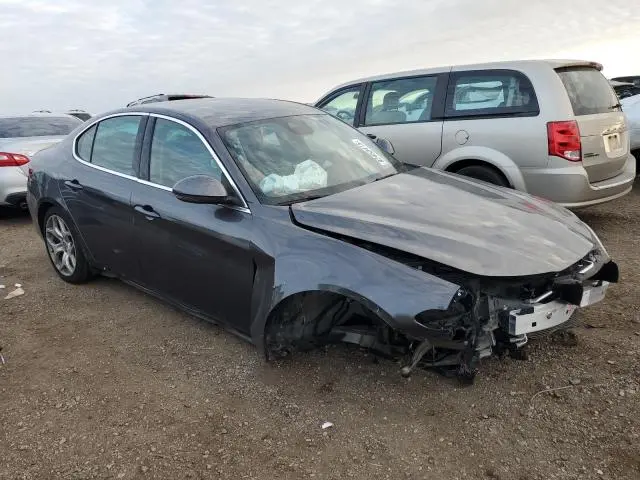 2020 ALFA ROMEO GIULIA TI  